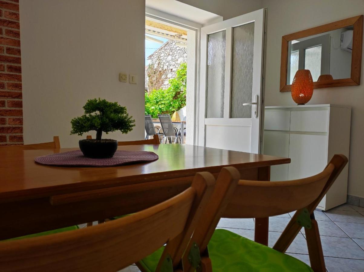Apartment Rose Крк Экстерьер фото