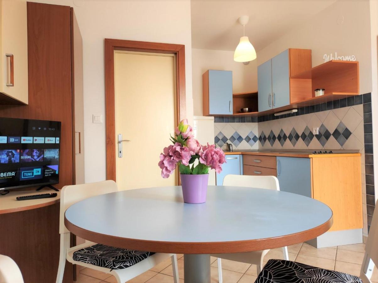 Apartment Rose Крк Экстерьер фото