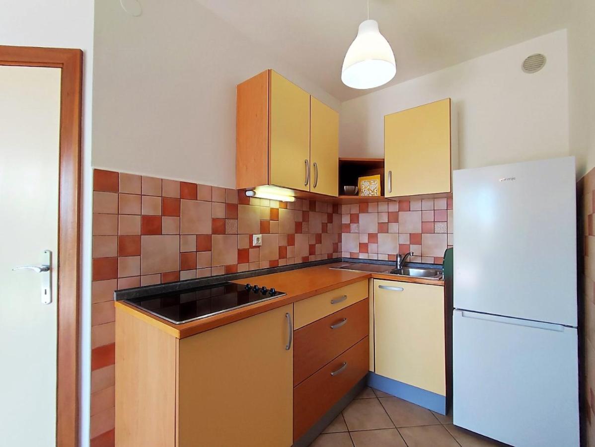 Apartment Rose Крк Экстерьер фото
